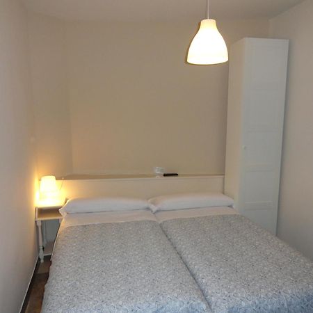 Hostal Alistana Madrid Ngoại thất bức ảnh