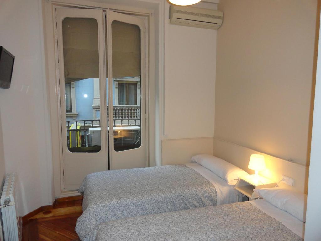 Hostal Alistana Madrid Phòng bức ảnh